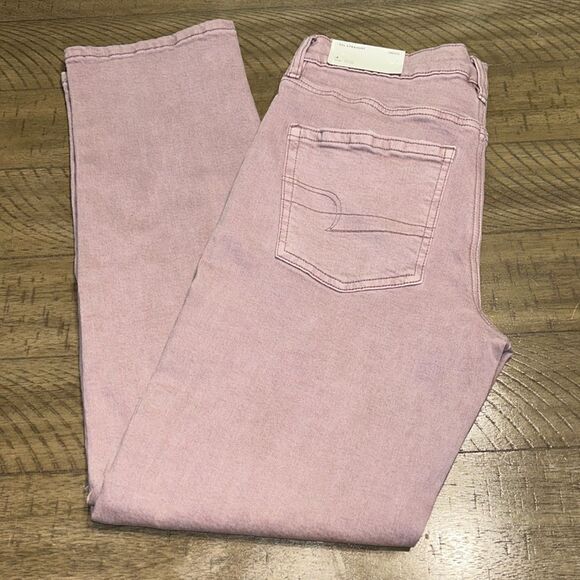 NWT American Eagle 90s straight  jeans size 4 - Picture 2 of 10